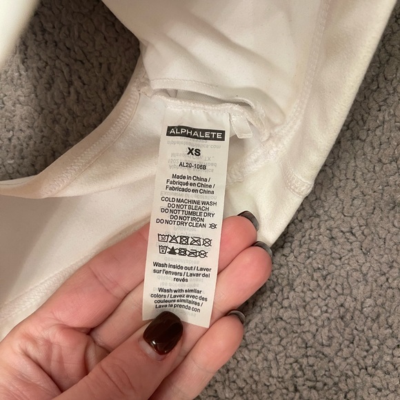 Alphalete sports bra - Picture 3 of 3